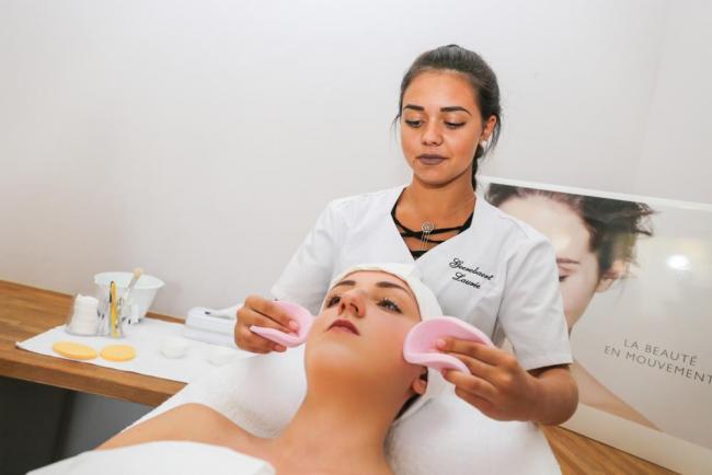CAP Esthétique cosmétique parfumerie